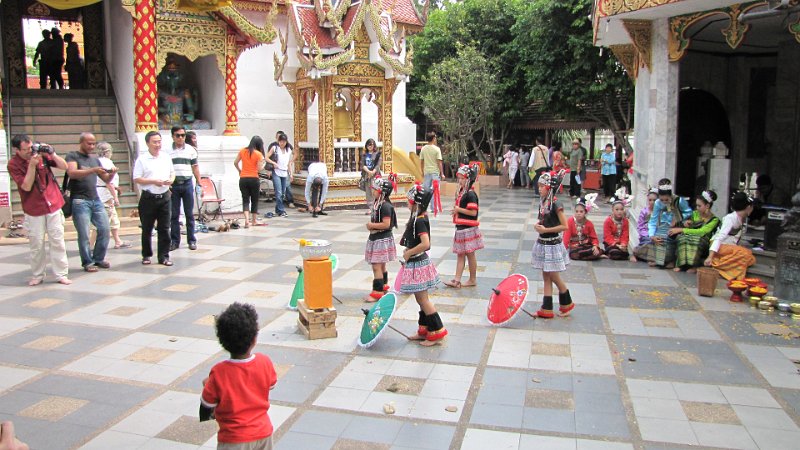 ChiangMai_Wat_DoiSuthep_20110226_010.JPG - Doi Suthep Temple