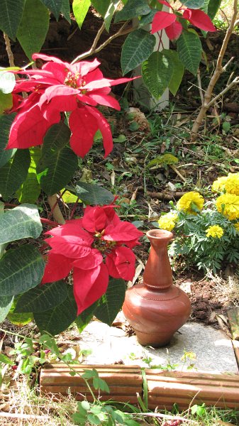ChiangMai_Wat_DoiSuthep_20110226_081.JPG - Doi Suthep Temple